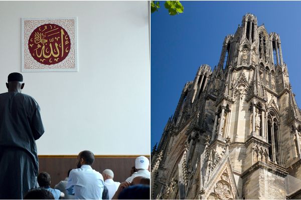 A gauche, des fidèles de la Grande Mosquée, à droite, la cathédrale de Reims