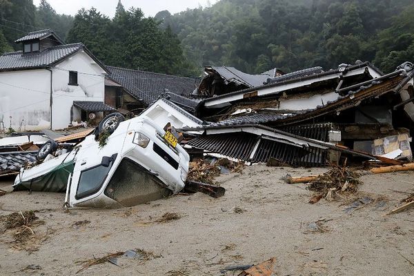 Les inondations dans l'ouest du Japon ont tué plus de 200 personnes