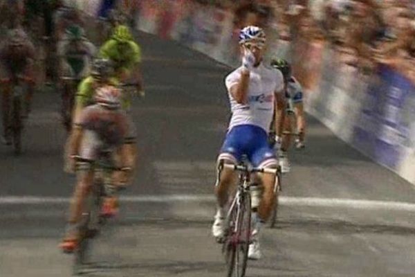 Deuxième victoire consécutive pour le vosgien Nacer Bouhanni sur le Tour de Poitou-Charentes