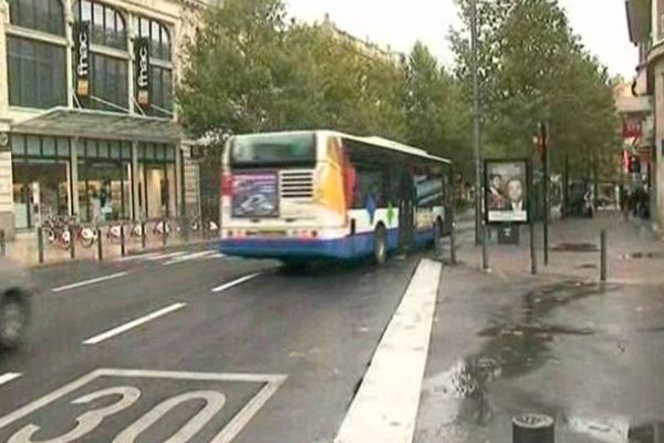 A Perpignan les bus de la CTPM ont suspendu les dessertes vers le quartier du Bas Vernet.