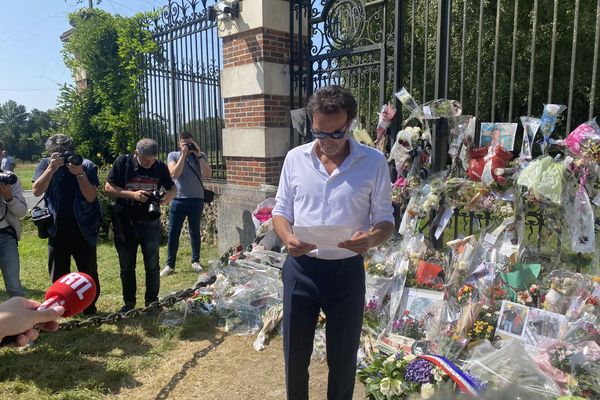 Anthony Delon a reçu de multiples messages de soutien de la part des admirateurs de son père Alain Delon