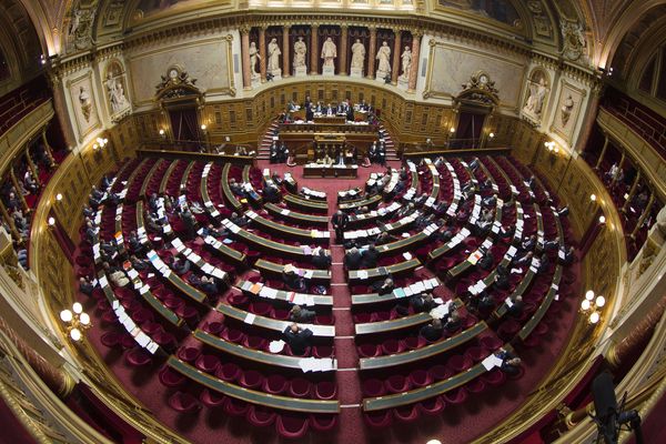 De nouvelles révélations de Mediapart dans l'affaire des soupçons de détournement de fonds publics au Sénat