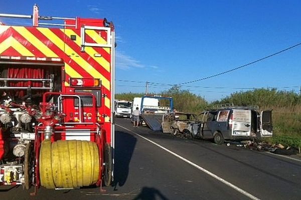 Mauguio (Hérault) - violent accident sur la D.189 sur la route de Lattes - 17 octobre 2014.