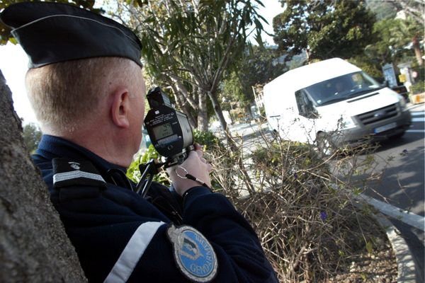 La gendarmerie promet une série de cntrôles de vitesse sur "les grands axes" du Calvados du 11 au 17 janvier 2021