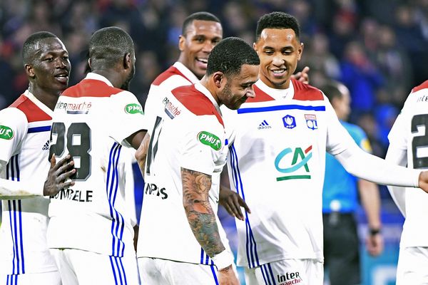 La joie de Memphis Depay après son but libérateur  ...