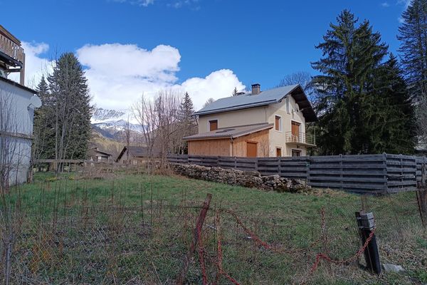 Le hameau du Haut-Vernet le 1er avril 2024