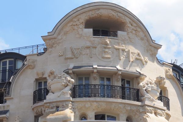 La façade de l'hôtel Lutétia, à Paris.