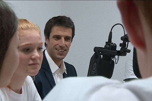 Tony Estanguet, triple champion olympique de Canoë, en visite au lycée des Eucalyptus à Nice.