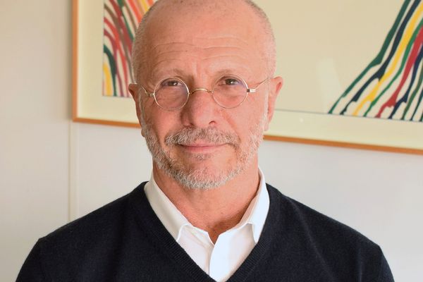 Le Professeur Jean-Philippe Raynaud, professeur de psychiatrie de l'enfant et de l'adolescent, chef de service au CHU de Toulouse.