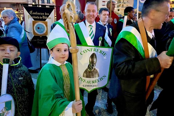 Saint Aurélien fut le second évêque de Limoges, successeur de St Martial.