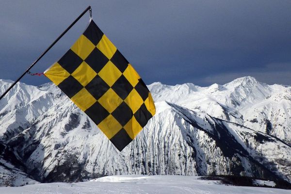 Le risque avalanche est de 3/5 dans les Alpes mercredi 16 janvier.