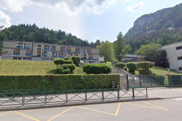 Le lycée du pré Saint-Sauveur dans le Jura à Saint-Claude