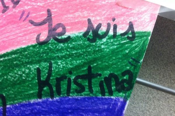 Les élèves du collège Vauquelin témoignent de leur soutien à Kristina, notamment par des dessins.