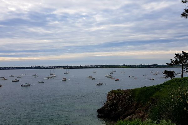 Port de la Houle Caussel à St Jacut de la mer.  