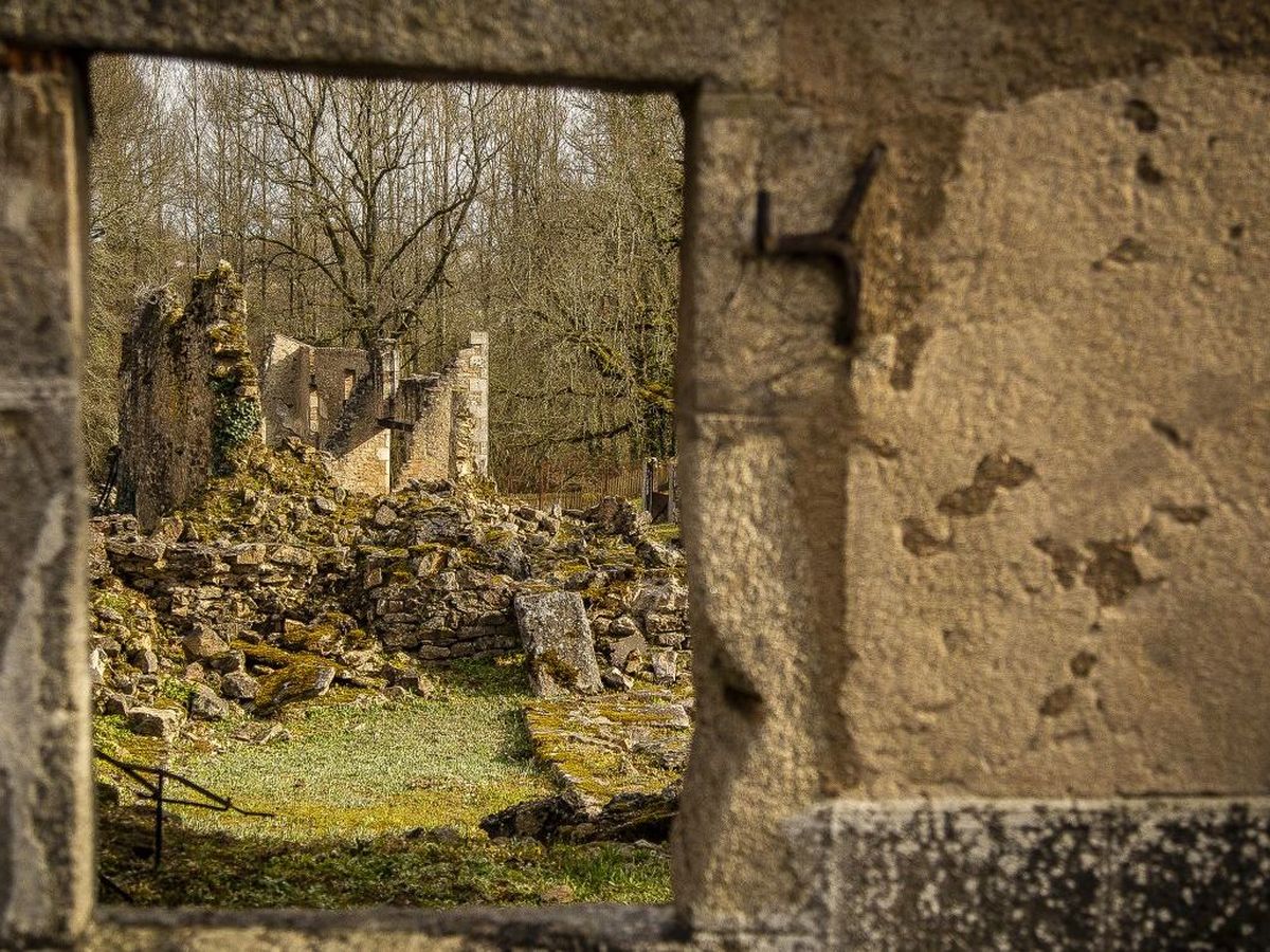 Un chasseur de fant mes Oradour sur Glane un manque de