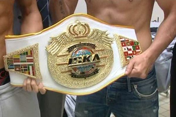 Qui parviendra à décrocher la ceinture champion du monde ce soir ?