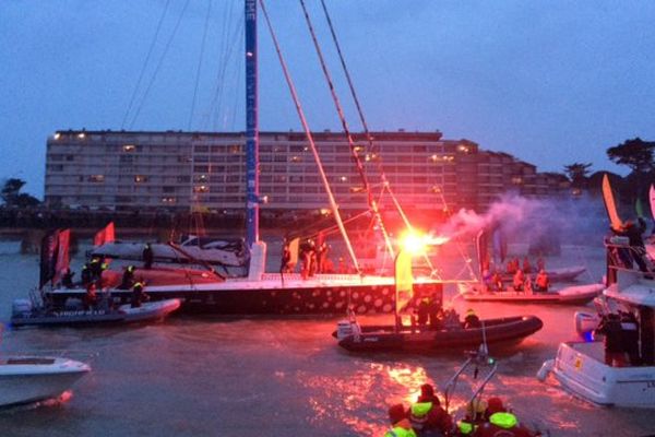 Eric Bellion premier bizuth du Vendée Globe  2016-2017 à rentrer aux Sables d'Olonne