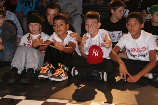 Association PRO-Vie-Danse, Décines : Loann Marciano, 7 ans - Yannis Yapo, 9 ans - Maxime Guenard, 9 ans - Jibril Yacoubi, 7 ans