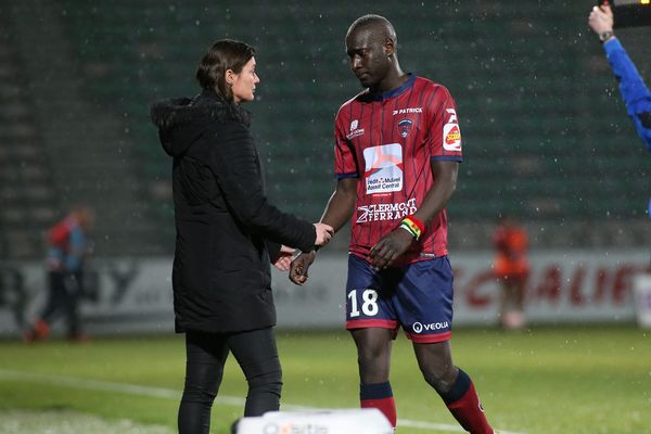 Corinne Diacre et Famara Diedhiou représenteront le Clermont Foot aux Trophées UNFP 2015/2016 décernés le 8 mai. 