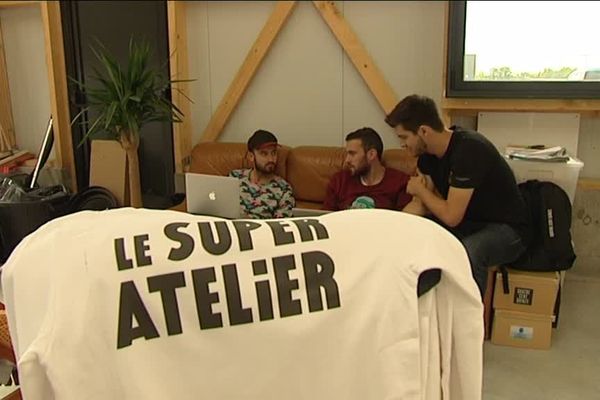 Paul, Aubert et Oscar dans leur Super Atelier de Ranville