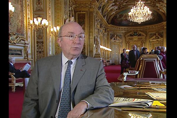 Claude Huriet au Sénat, en 2007.