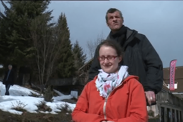 Caroline Broc en stage de rééducation dans le Bugey avec ses amis