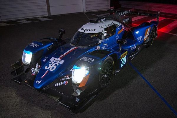 La voiture Signatech Alpine de Romain Dumas au 24 Hures du Mans 2017.