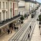 Si la plateforme du tram leur est en théorie interdite, les vélos et trottinettes étaient jusqu'à aujourd'hui tolérés dans la rue Nationale.