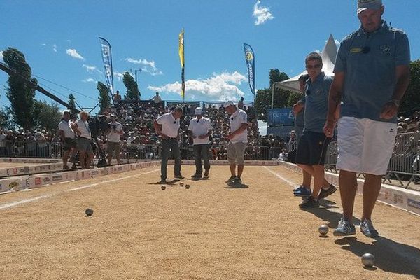 Après une partie très serrée, Puccinelli s'incline.