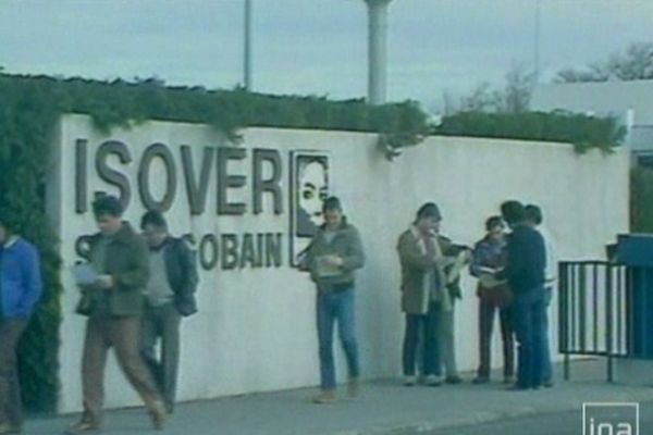 L'usine Saint-Gobain Isover à Orange dans le Vaucluse