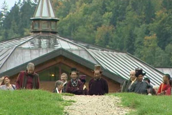 Le groupe va parcourir les Alpes tout le mois d'octobre. 