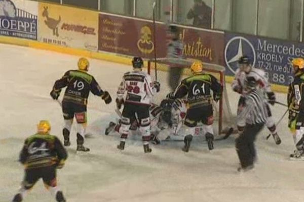 Strasbourg bat Mulhouse 5 - 3 