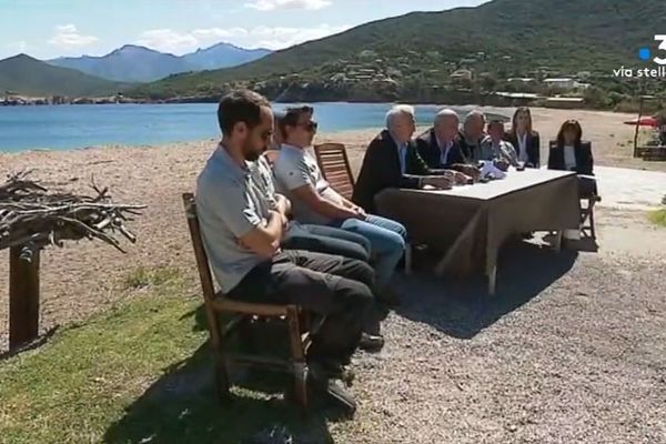 La direction du parc naturel régional de la Corse a apporté son soutien aux agents de la réserve de Scandola, mardi 30 avril, de nombreuses fois menacés. 