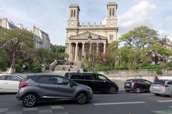 Le Conseil de Paris souhaite interdire la circulation des véhicules utilitaires sport ou SUV dans la capitale.