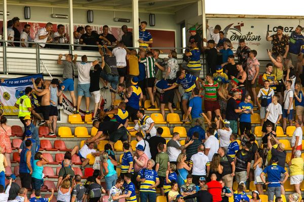 Perpignan - pugilat dans les tribunes du stade Brutus lors du match de Super league entre les Dragons catalans et Warrington - 3 août 2019.