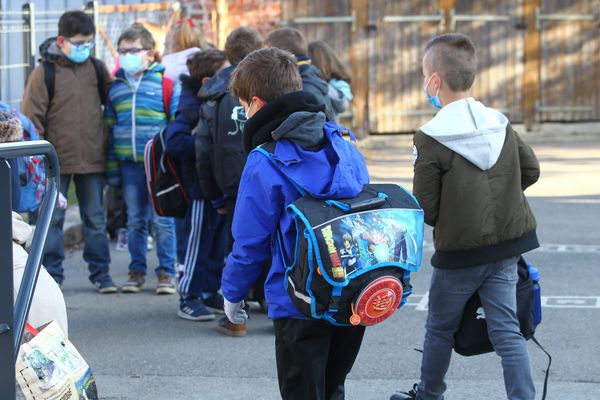 Illustration. Les écoliers ont repris les cours en présentiez le lundi 26 avril.