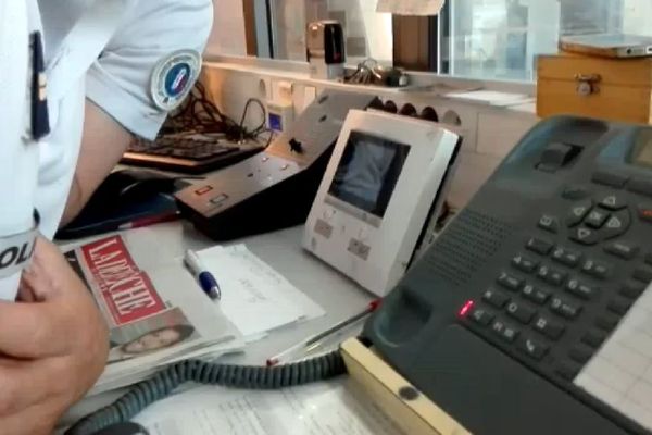 Les policiers de Castres chambrent leurs collègues de Montpellier