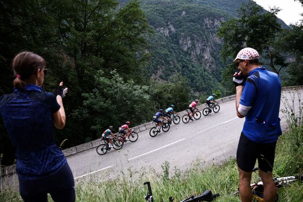 La 8e étape de ce Critérium du Dauphiné 2024 aura lieu, ce dimanche 9 juin, entre Thônes et le Plateau des Glières, en Haute-Savoie.