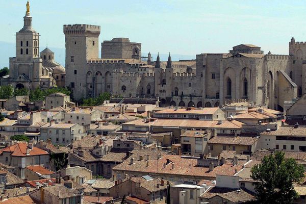 Des logements pour sans-abris dans des zones résidentielles d'Avignon et du Pontet. C'est ce que propose l'association Habitat Alternatif Social qui veut éviter les structures collectives peu propices à la réinsertion.