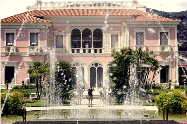 La villa Ephrussi de accueille chaque année des milliers de visiteurs. 