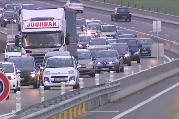 Les bouchons sur la rocade de Dijon sont particulièrement importants le matin entre 8h et 9h du matin.