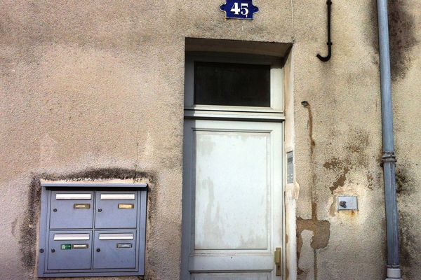 Un homme tué ce jeudi rue du Coq-Saint-Marceau à Orléans