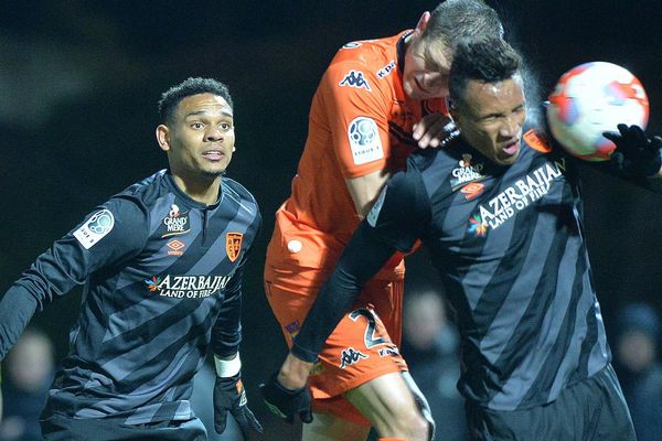 Laval-Rc Lens ce vendredi soir.