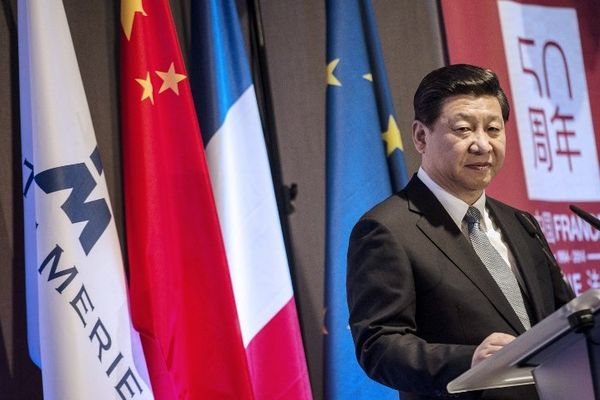 Marcy-l'Étoile : le Président Xi Jinping en visite au centre BioMérieux (26/03/14)