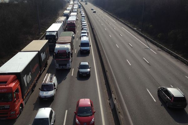 Opération escargot ce lundi sur l'A1.