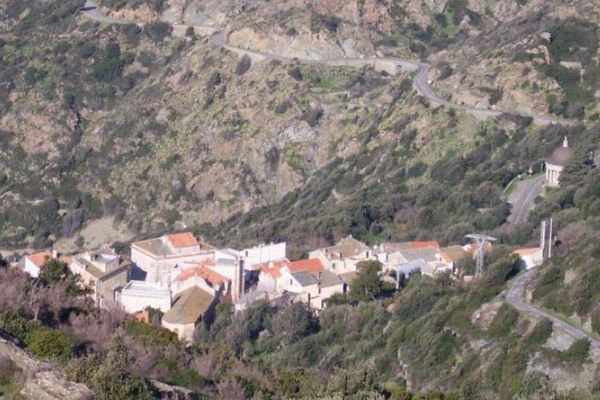 Le village de Barrettali, dans le Cap Corse.