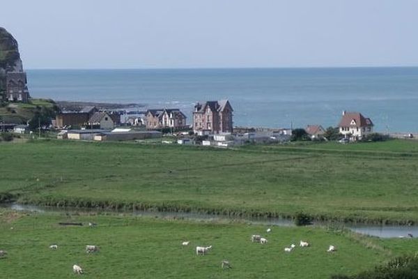 Sur la Côte d'Albâtre, Veulettes sur Mer retrouvera un temps éclairci dans l'après-midi, après l'humidité nuageuse de la matinée.