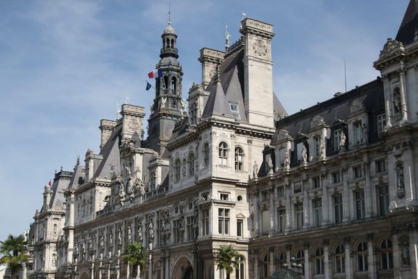 L'hôtel-de-ville de Paris.