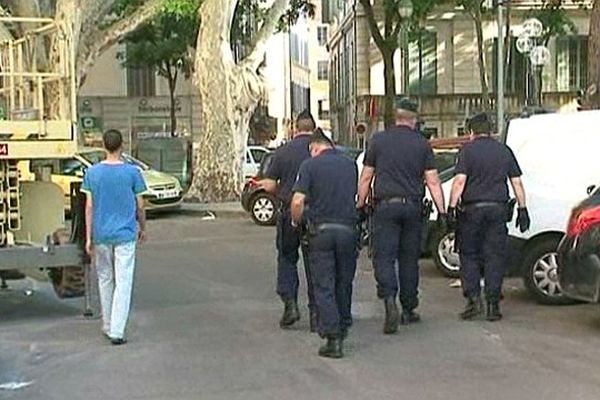 Nîmes - opération de police dans le quartier Gambetta - 13 juin 2013.