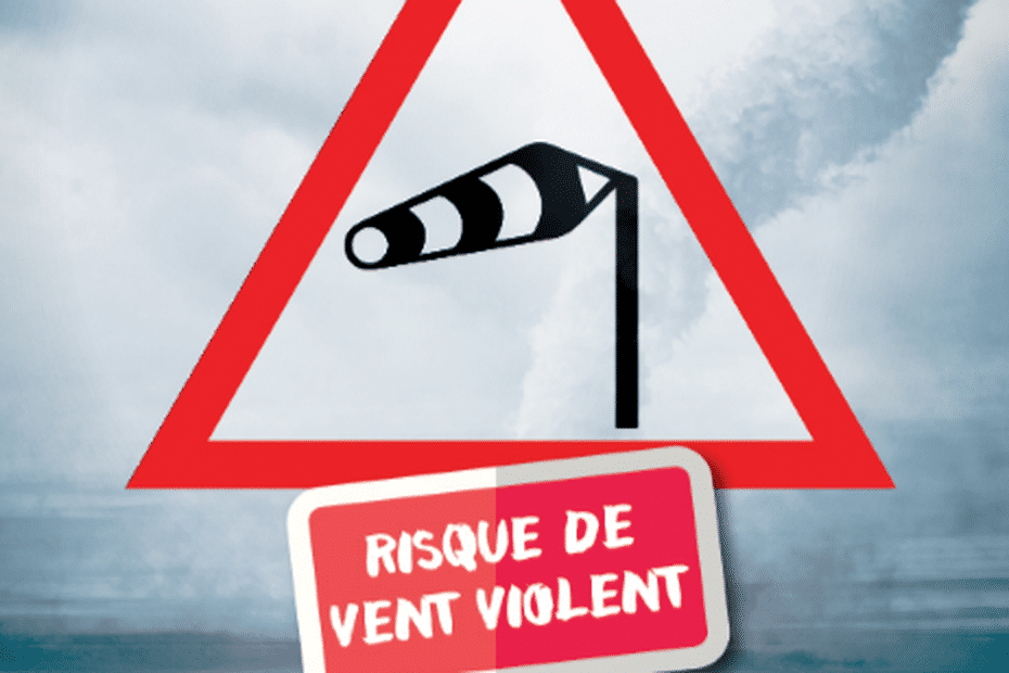 Vents Violents Dans Les Bouches-du-Rhône Et Le Vaucluse